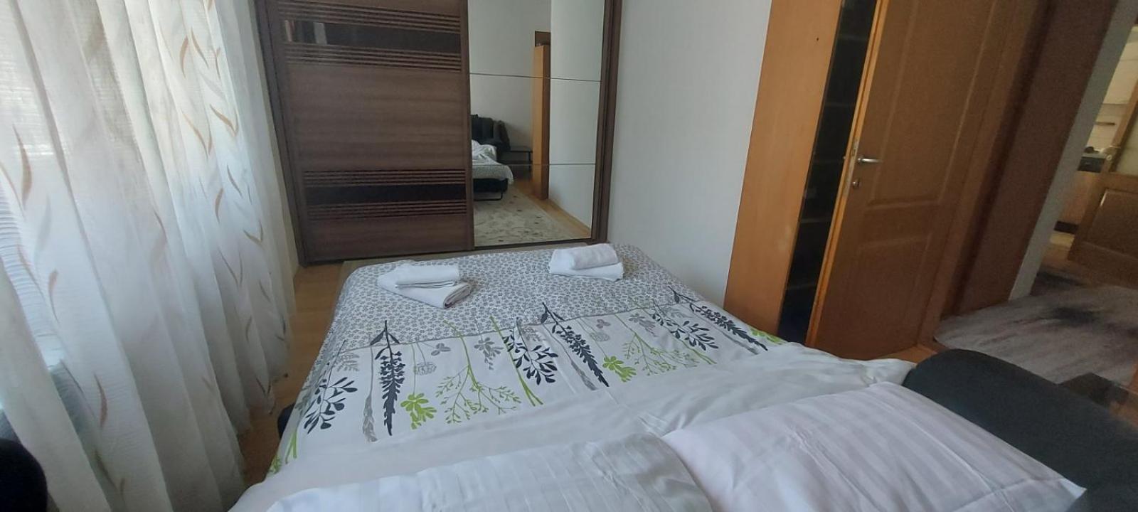 Family Apartment With Garden Сараево Екстериор снимка