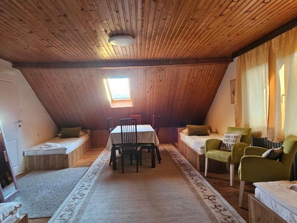 Family Apartment With Garden Сараево Екстериор снимка